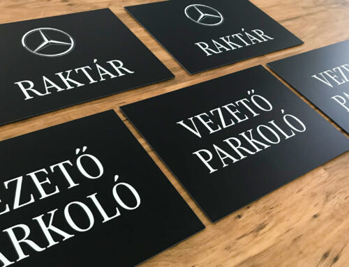 93_reklámtábla_dekoráció